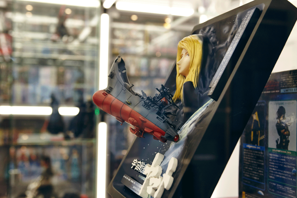 Figure Museum W Seoul - Image 5 of 5