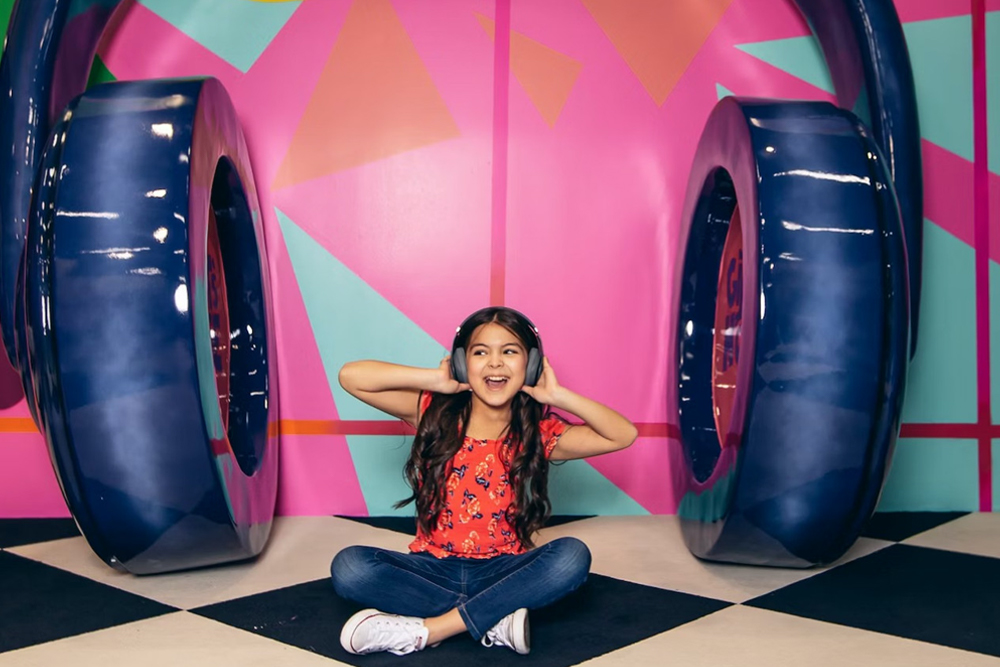 洛杉矶幻觉世界 - Image 3 of 9