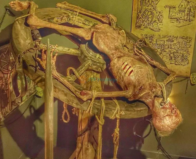 Medieval Torture Museum Chicago - Image 5 of 5