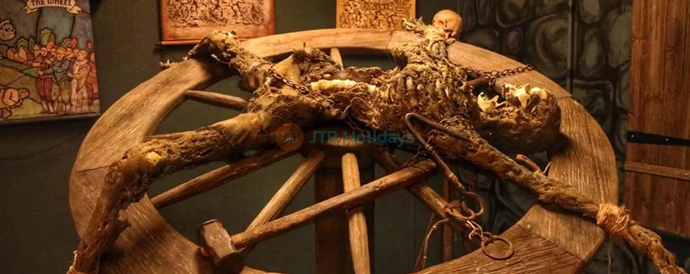 Medieval Torture Museum Los Angeles - Explore History's Darkest Tools - JTR Holidays - Image 3 of 5