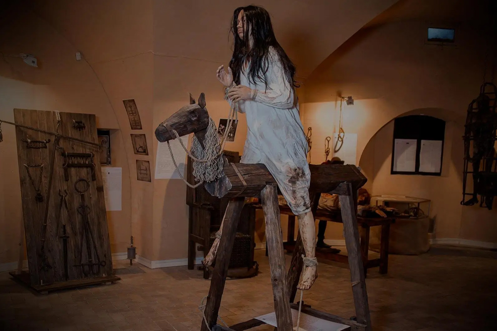 Medieval Torture Museum Los Angeles - Image 8 of 8