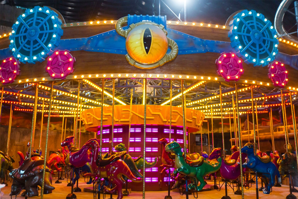 IMG Worlds Of Adventure - Image 6 of 8