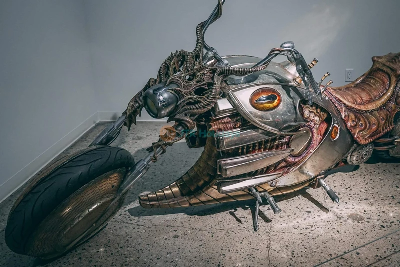 Petersen Automotive Museum - Explore Iconic Cars & Automotive History - JTR Holidays - Image 6 of 7