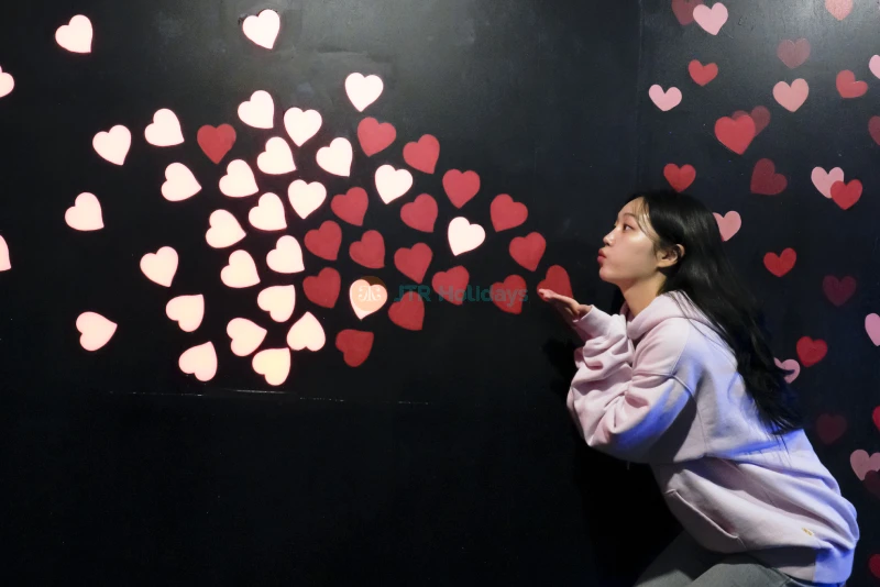 Alive Museum Insadong Branch - Interactive 3D Art and Dynamic Maze Adventure - JTR Holidays - Image 6 of 10