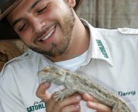 Gatorland Orlando - The Alligator Capital of the World-JTR Holidays