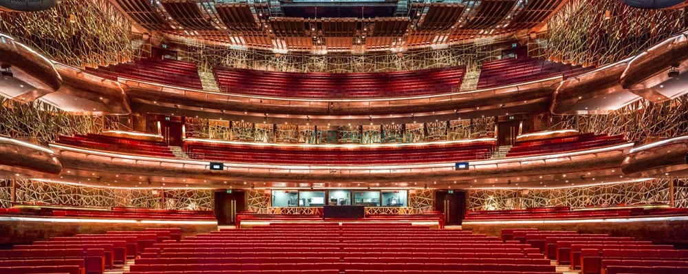 Dubai Opera: Iconic Venue for World-Class Performances & Tours - JTR Holidays - Image 4 of 5