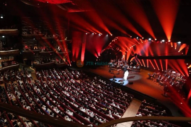 Dubai Opera: Iconic Venue for World-Class Performances & Tours - JTR Holidays - Image 6 of 8