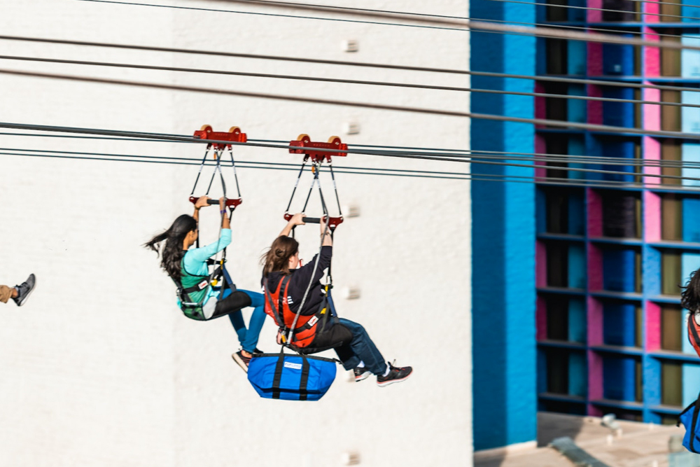 FlyLINQ Zipline Las Vegas - Image 2 of 6