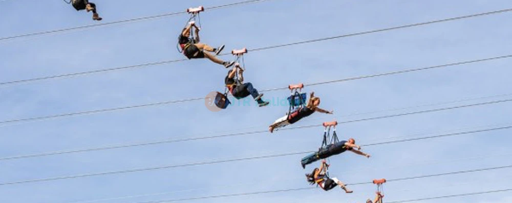 FlyLINQ Zipline Las Vegas: Thrill Ride Over the Strip - JTR Holidays - Image 4 of 5