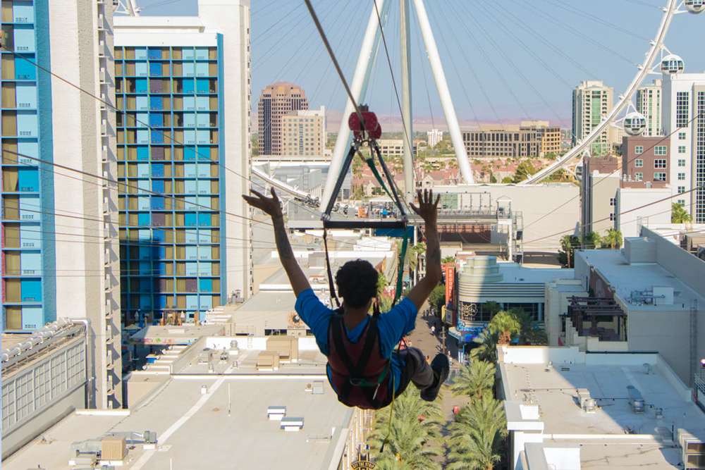 FlyLINQ Zipline Las Vegas - Image 5 of 5