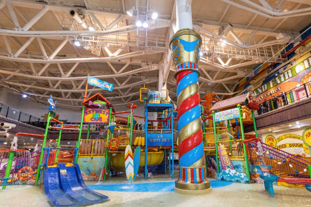 ONEMOUNT Water Park - Image 8 of 9