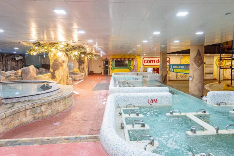 ONEMOUNT Water Park - Exciting Indoor Wave Pool & Water Fun in Ilsan - JTR Holidays