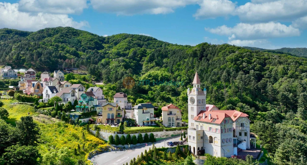 Gyeonggi Edelweiss Swiss Theme Park - Swiss Charm and Nature in Korea - JTR Holidays - Image 1 of 5
