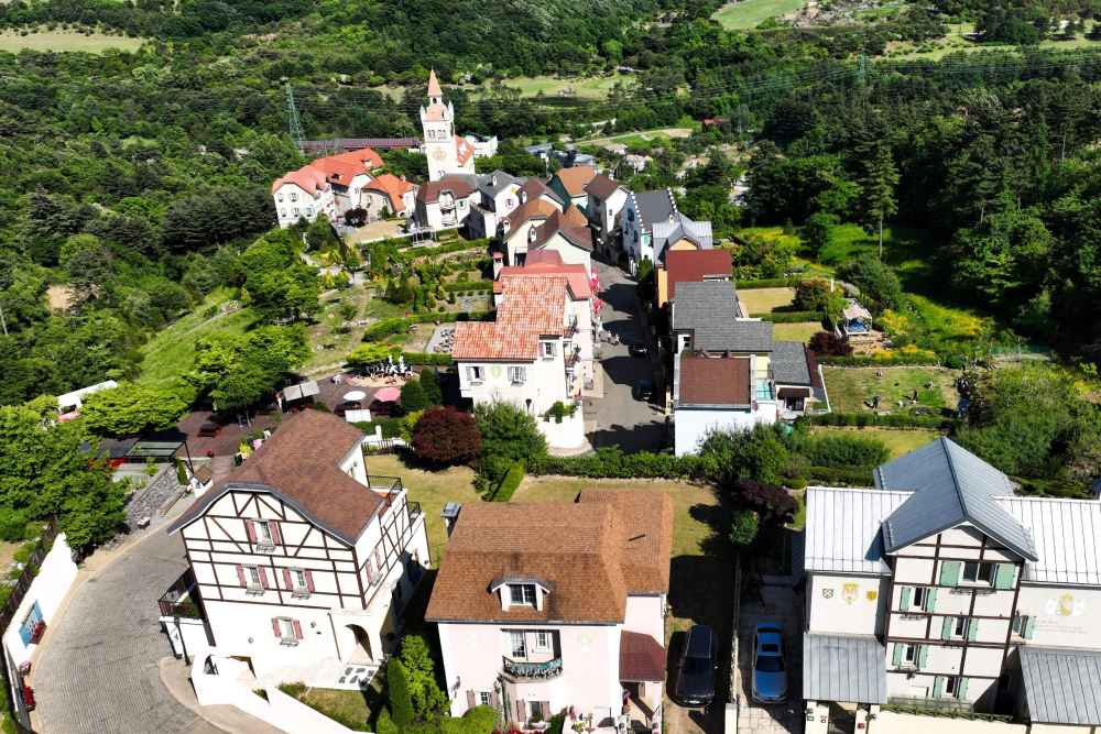Gyeonggi Edelweiss Schweizer Themenpark - Bild 3 von 5