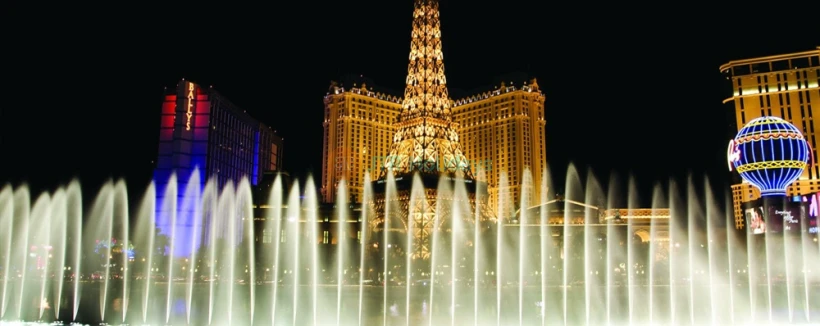 Entrada para la Plataforma de Observación de la Torre Eiffel en Las Vegas - Reserva tus entradas para la Plataforma de Observación de la Torre Eiffel en Las Vegas y disfruta de vistas panorámicas de 360 grados del deslumbrante Strip de Las Vegas. Esta icónica réplica a media escala de la Torre Eiffel de París ofrece impresionantes oportunidades para fotos, un ambiente romántico y una experiencia imperdible para los visitantes que desean explorar las principales atracciones de Las Vegas. Entrada para la Plataforma de Observación de la Torre Eiffel en Las Vegas - Imagen 3 de 5