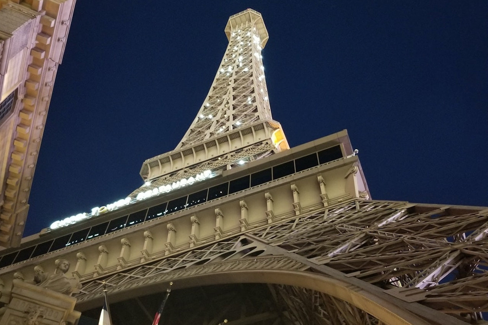 Eiffel Tower Viewing Deck Las Vegas Ticket - Image 6 of 7