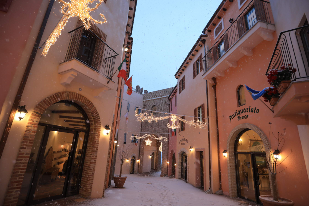 Petite France Gyeonggi - Image 6 of 10