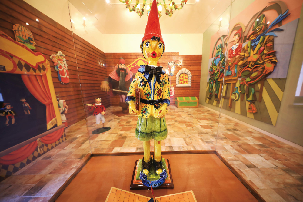 Petite France Gyeonggi - Image 7 of 10