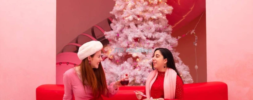 Museum of Ice Cream Chicago - Besuchen Sie das Museum of Ice Cream Chicago für unbegrenzte Leckereien, interaktive Ausstellungen und unterhaltsame Installationen. Erkunden Sie eiscreme-themenbezogene Räume, probieren Sie einzigartige Köstlichkeiten und schaffen Sie süße Erinnerungen mit Ihren Liebsten! Museum of Ice Cream Chicago - Bild 3 von 5