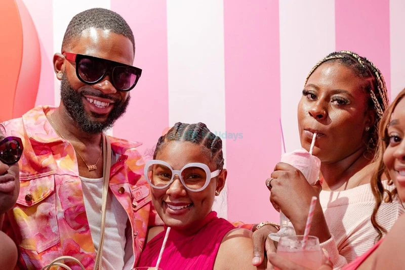 Museum of Ice Cream Chicago: Sweet Treats - Interactive Fun for All Ages - JTR Holidays - Image 8 of 8