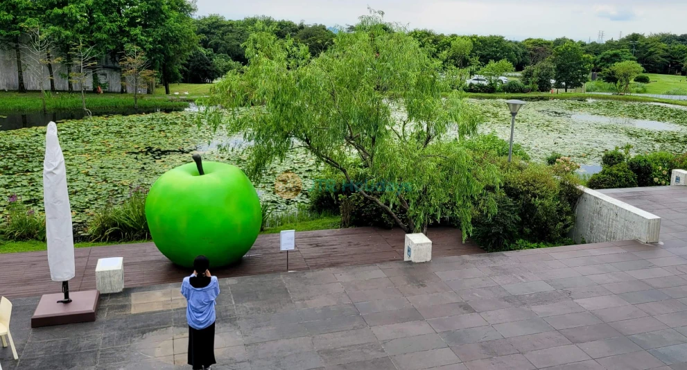 Bonte Museum Jeju - Discover Traditional Korean Art & Handicrafts - JTR Holidays - Image 1 of 5