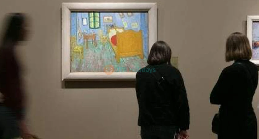 The Art Institute of Chicago: Explore Masterpieces & Iconic Exhibits - JTR Holidays