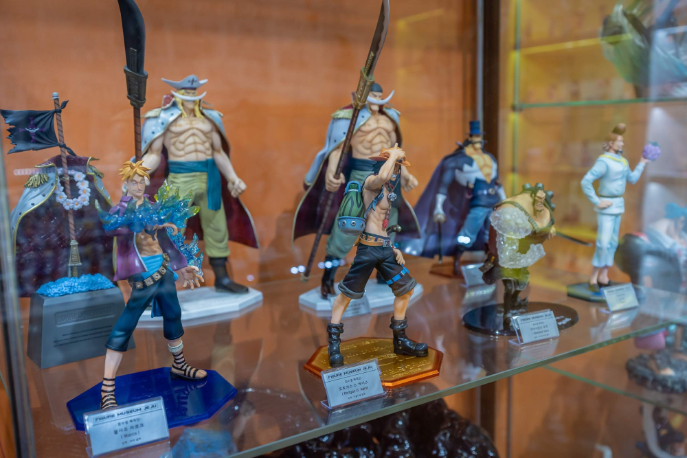 Figure Museum Jeju - Image 7 of 7