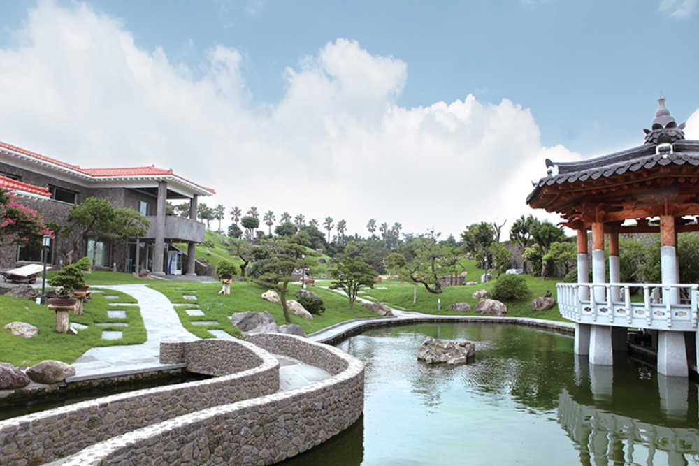 Spirited Garden Jeju - Image 7 of 8