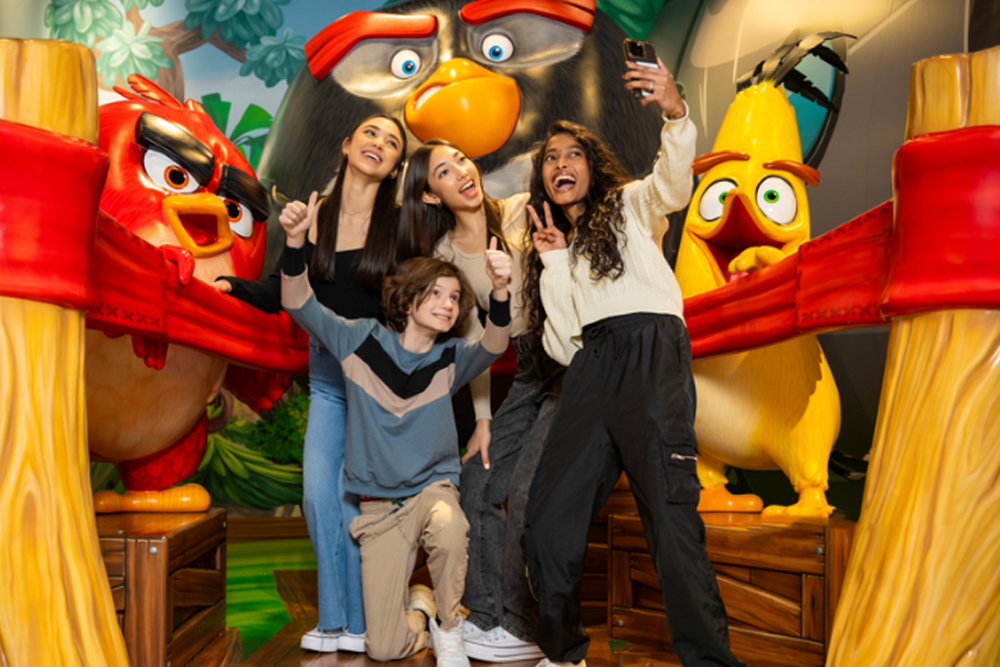 Angry Birds Mini Golf at American Dream - Experience the excitement of Angry Birds Mini Golf at American Dream! Play through a fun 18-hole course inspired by the popular game, with colorful obstacles and challenges. Perfect for all ages, it's a unique and interactive mini golf adventure. Book your Angry Birds Mini Golf ticket now for a memorable day out! Angry Birds Mini Golf at American Dream - Image 1 of 5