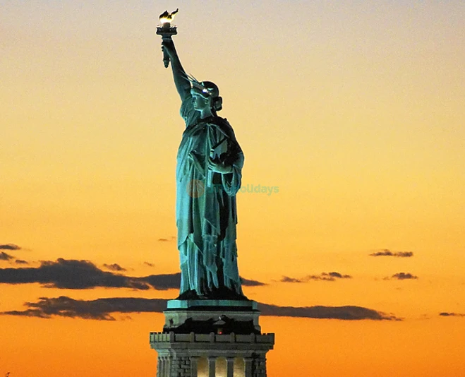 Freedom Statue of Liberty Cruise | Best NYC Sightseeing Boat Tour - JTR Holidays - Image 5 of 5