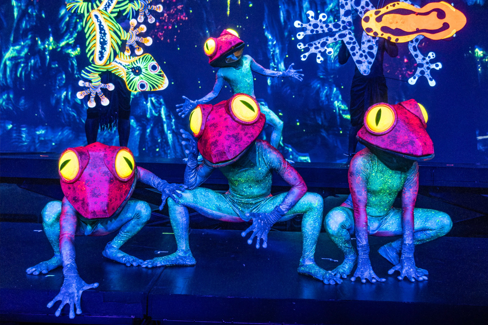 Taotao Tasi Guam - Experience the magic of Taotao Tasi Guam, an unforgettable beachfront dinner show featuring breathtaking Polynesian performances, fire dancing, and a delicious island-style buffet. Book your night of entertainment now! Taotao Tasi Guam - Image 4 of 5