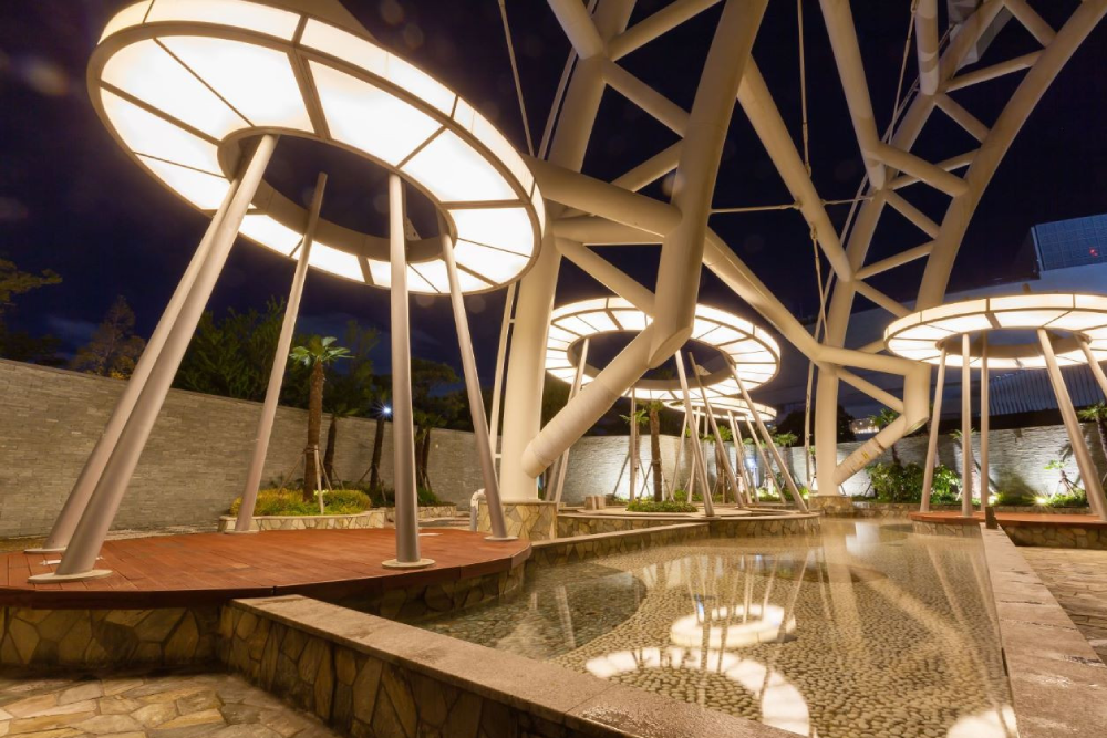SPA LAND Centum City Busan - Relax and unwind at SPA LAND Centum City, the ultimate hot spring and sauna destination in Busan. Enjoy 18 hot springs, 13 themed spas, and premium facilities at SPA LAND Centum City. Experience the benefits of natural hot spring water drawn from 1,000 meters underground at SPA LAND Centum City. Don’t miss the traditional Jjimjilbang for an authentic Korean sauna experience at SPA LAND Centum City. Visit SPA LAND Centum City for a day of pure relaxation and comfort! SPA LAND Centum City Busan - Image 1 of 5