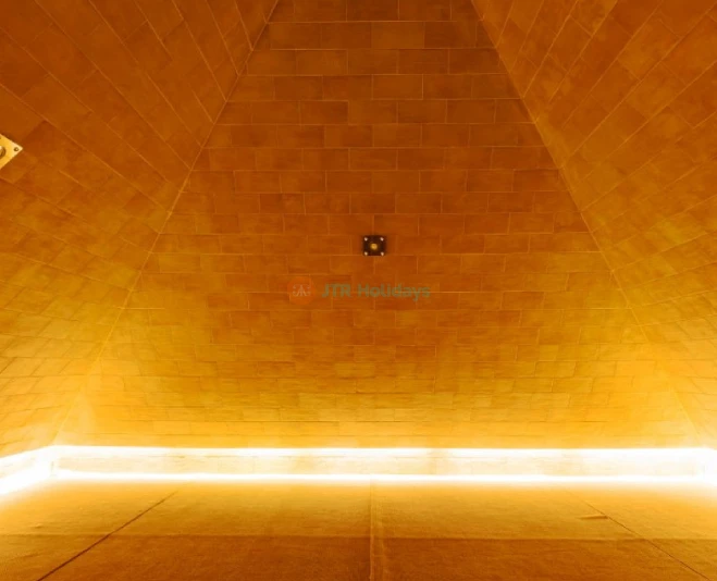 Spa Land Centum City Busan - Ultimate Hot Spring & Sauna Experience - JTR Holidays - Image 5 of 5