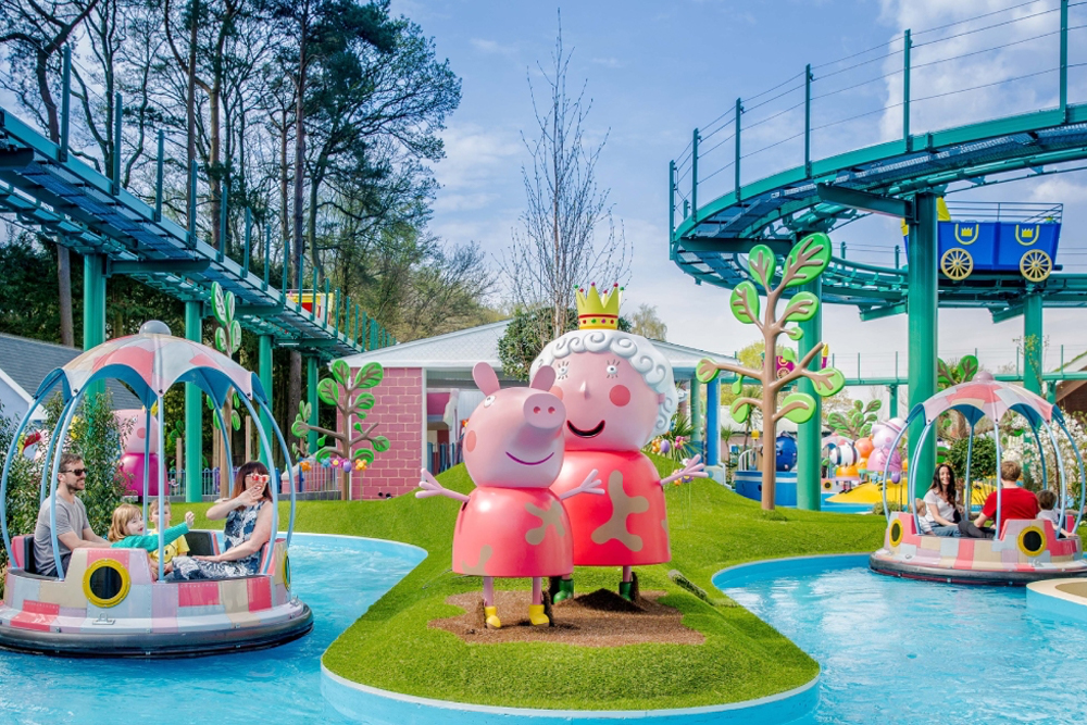 Peppa Pig World at Paultons Park - Image 4 of 5