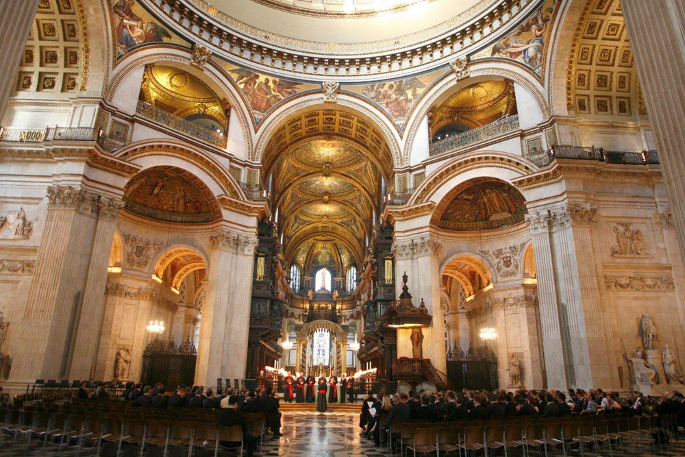 Entrada a la Catedral de San Pablo en Londres - Imagen 4 de 5