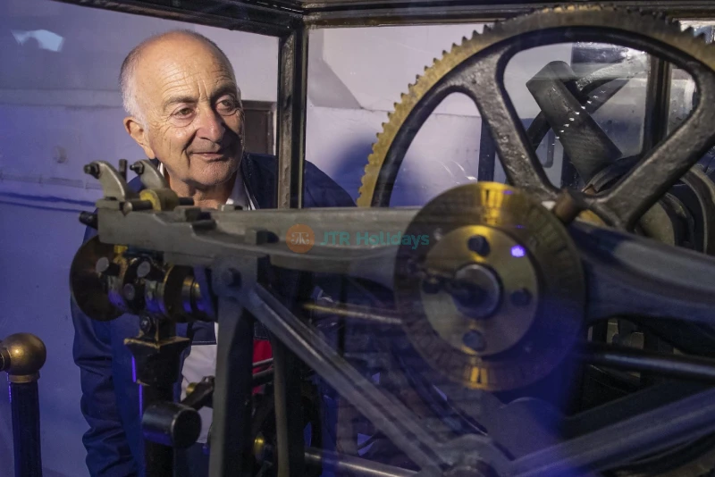 Royal Liver Building 360 - Liverpool’s Iconic Tour & Panoramic Views - JTR Holidays - Image 9 of 9