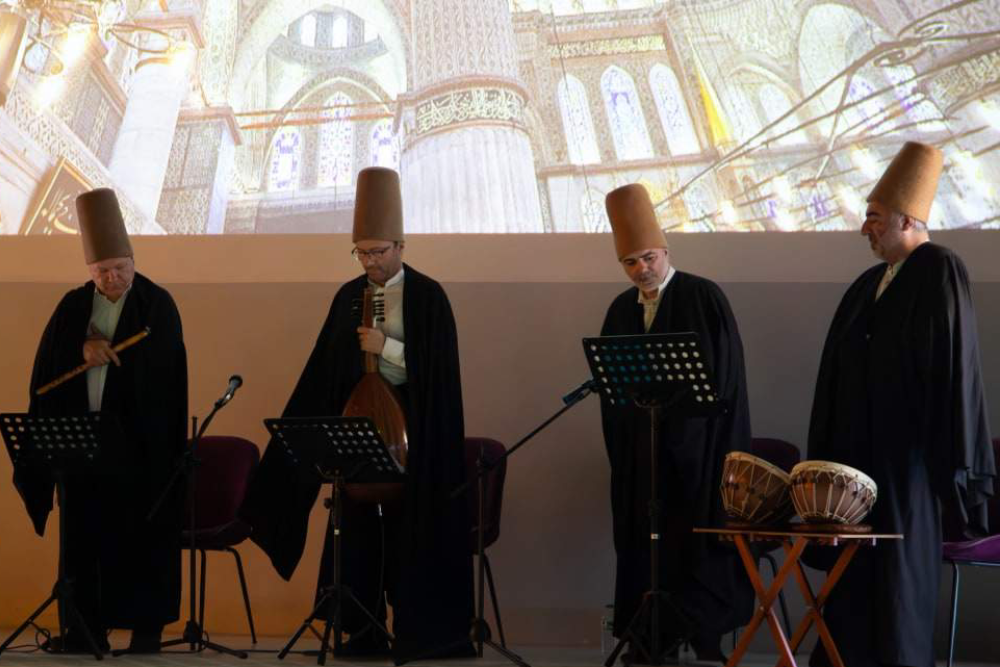 イスタンブールのセマー（旋舞）儀式 - Image 1 of 5