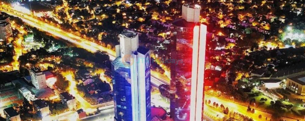 Istanbul Sapphire Observation Deck – Stunning Panoramic City Views - JTR Holidays - Image 3 of 5