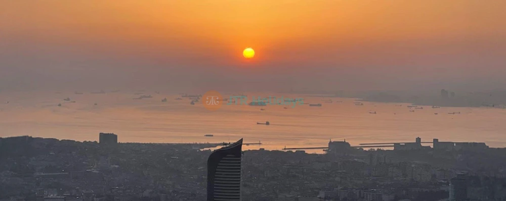Emaar SkyView Istanbul – Breathtaking 360° Views and Skywalk Adventure - JTR Holidays - Image 4 of 5