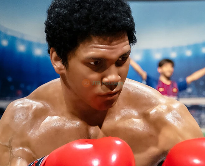 Face 2 Face Wax Museum Antalya - Meet Your Favorite Celebrities in Lifelike Wax Figures - JTR Holidays - Image 2 of 5