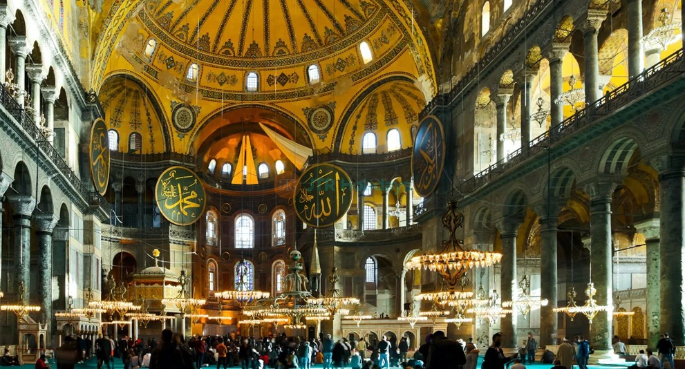Hagia Sophia Ticket – Explore Istanbul’s Iconic Landmark - JTR Holidays - Image 1 of 5
