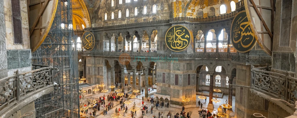 Hagia Sophia Ticket – Explore Istanbul’s Iconic Landmark - JTR Holidays - Image 3 of 5