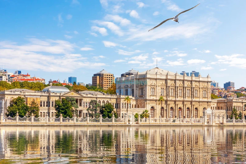 Dolmabahçe Palace Ticket – Skip the Line & Explore Istanbul’s Royal Gem - JTR Holidays - Image 6 of 7