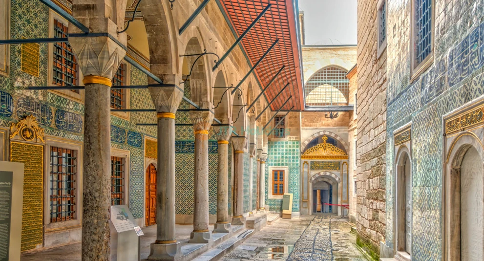 Topkapi Palace Museum Tickets & Tours | Explore Ottoman History in Istanbul - JTR Holidays - Image 1 of 5