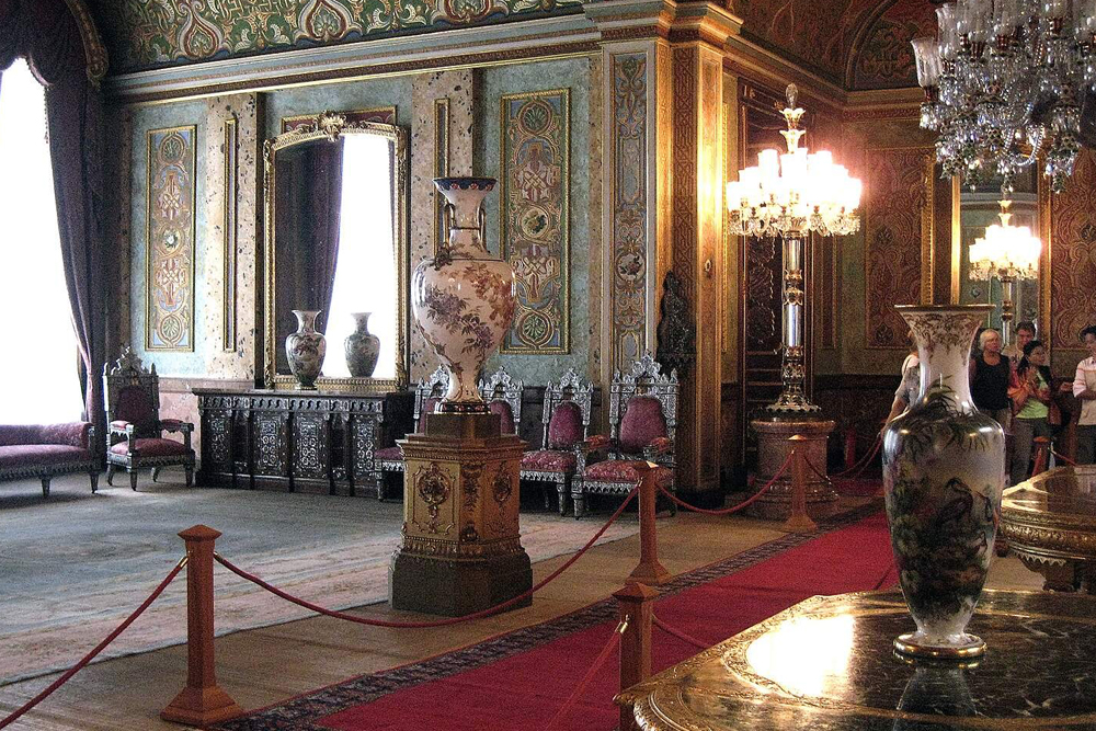 Beylerbeyi Palace Istanbul - Image 7 of 7