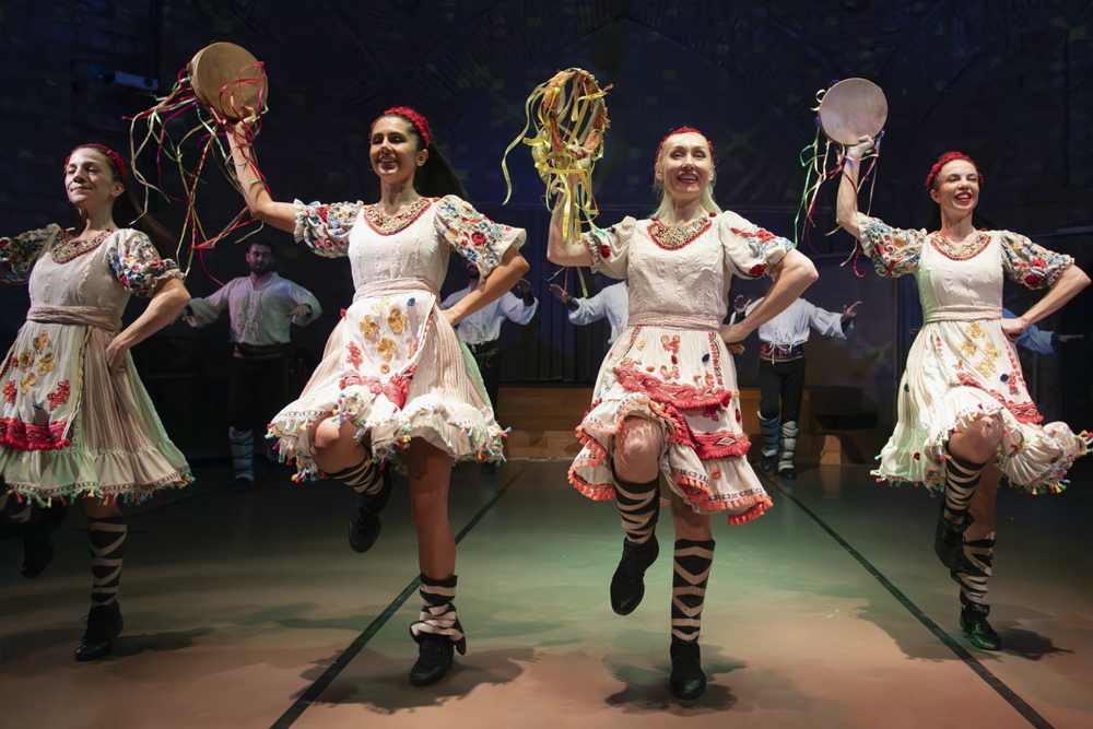 Turkish Dance Show at Hodjapasha Cultural Centre in Istanbul - Image 4 of 10