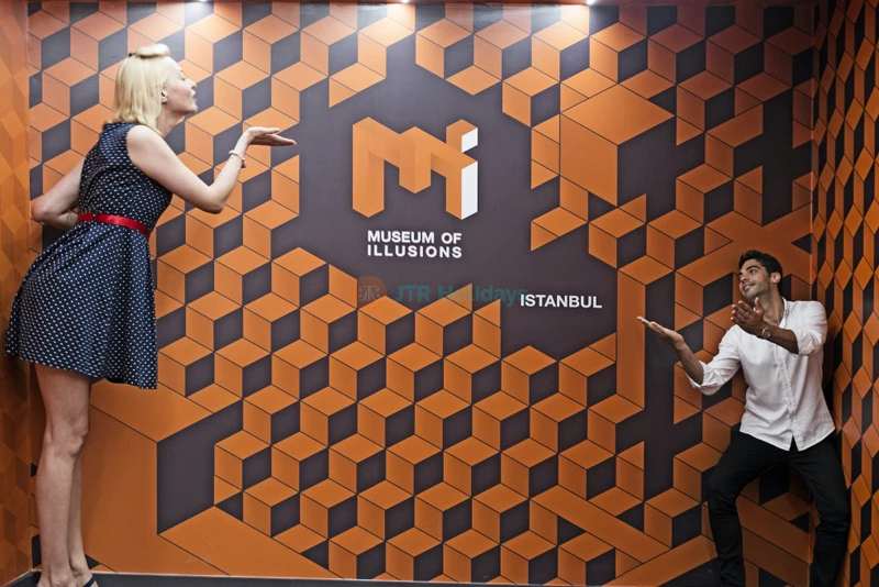 Museum of Illusions Admission | Explore Mind-Bending Fun in Istanbul - JTR Holidays - Image 7 of 8