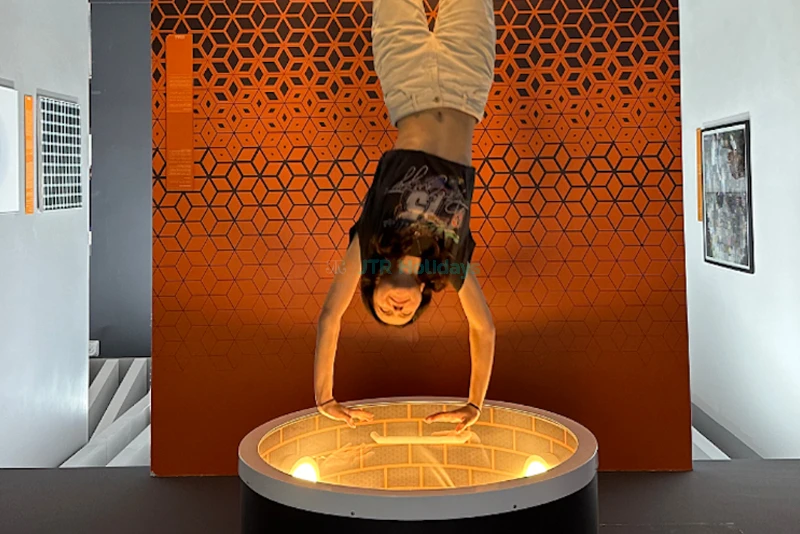 Museum of Illusions Admission | Explore Mind-Bending Fun in Istanbul - JTR Holidays - Image 8 of 8