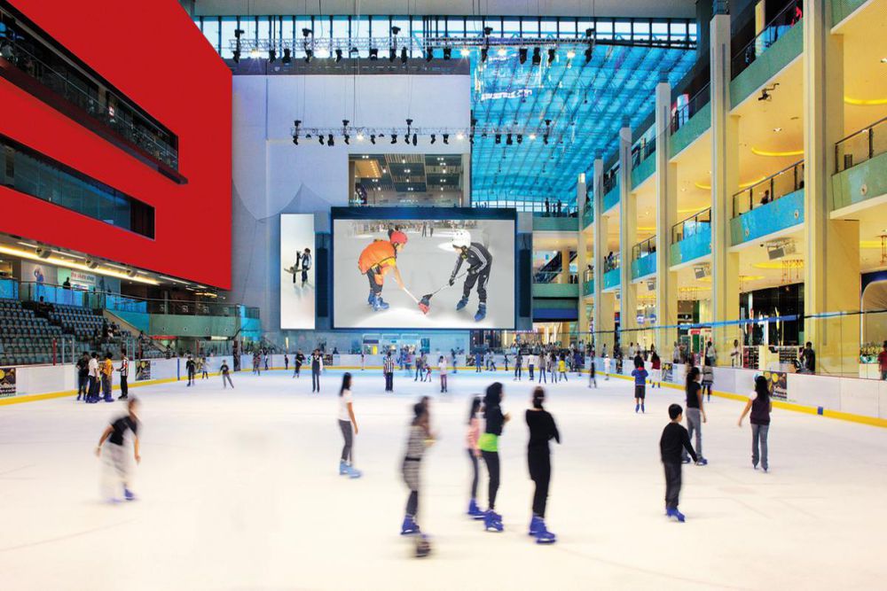 Dubai Ice Rink Ticket - Dubai Ice Rink التزلج على الجليد فى حلبة دبي مول is one of the key leisure attractions at The Dubai Mall, Book now Dubai Mall Ice Rink Tickets, Ice Skating. Dubai Ice Rink has become a social hotspot, appealing to the entire spectrum of the society, both to young and old alike. Dubai Ice Rink Ticket - Image 4 of 5