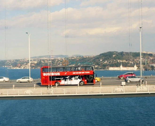 Istanbul Hop-On Hop-Off Bus Tour | Explore Istanbul at Your Own Pace - JTR Holidays - Image 5 of 5